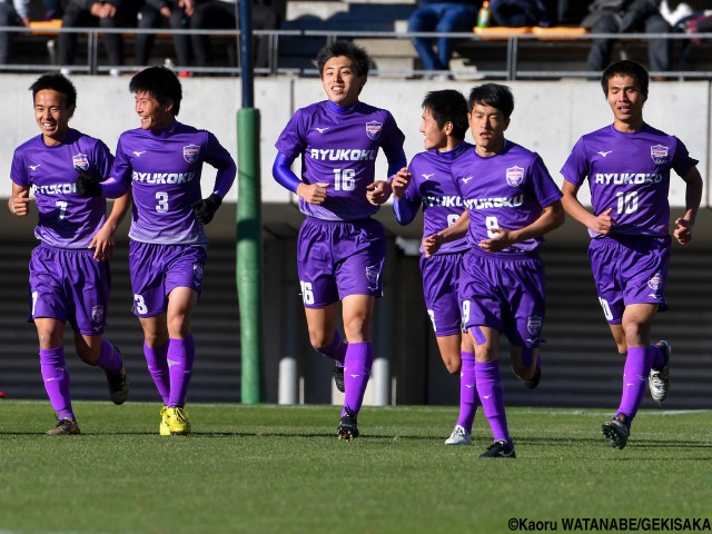 初出場の龍谷高が3-0快勝!!本格強化5年目で全国初白星つかむ(20枚)