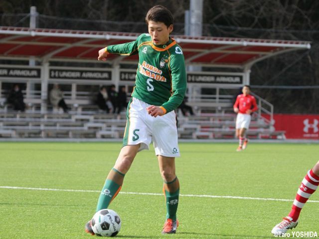 [新人戦]青森山田は「7-1よりも1-0」。注目1年生・藤原がCB、中盤で完封勝利に貢献