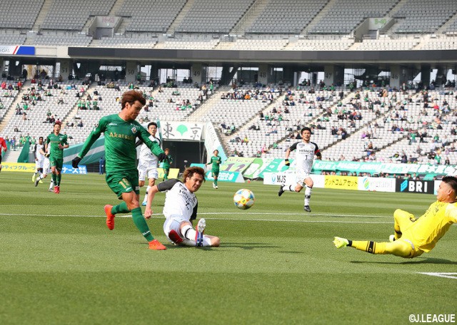 今季初先制&初完封の東京Vが2-0勝利!柏は早くも連敗…