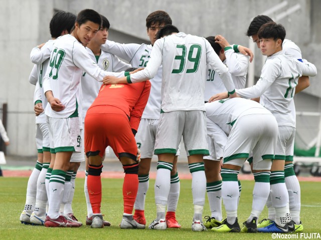 試合後に肩落とす選手たち…京都学園大は惜しくも4位フィニッシュ(20枚)