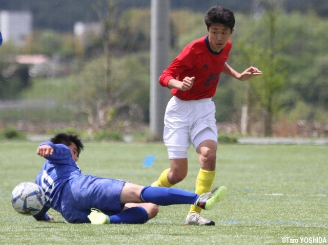 [MOM2851]鹿島学園FW中嶋飛翔(1年)_俊足アタッカーが強豪相手に“2戦連発”