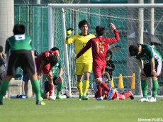 [関西]貪欲に勝利を狙う立命館大、17本シュートの猛攻で勝ち点3ゲット(23枚)