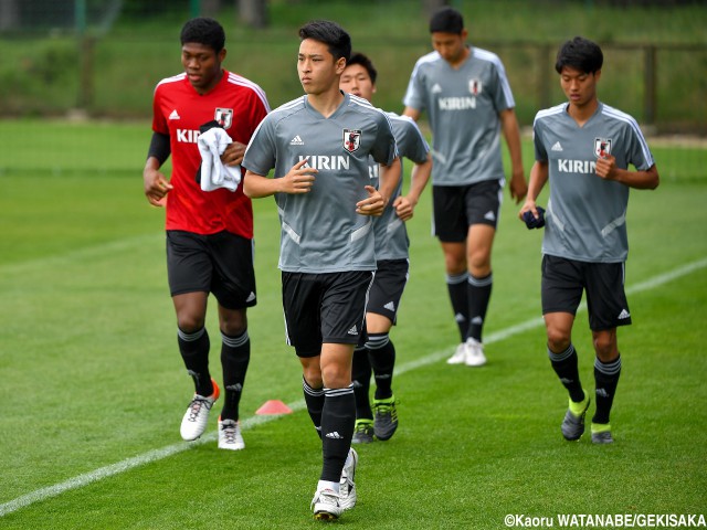 神戸からU-20W杯へ! 郷家友太&小林友希(4枚)