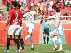 連敗を止めたのは広島!! 森島司のJ1初弾などで6戦ぶり勝利…4失点完敗の浦和は4連敗