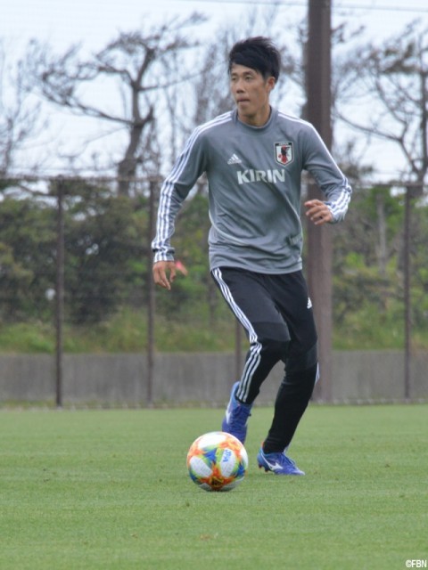 岩崎先輩よろしくお願いします!! 札幌内定&U-22日本代表初選出DF田中駿汰「いろいろ学びたい」