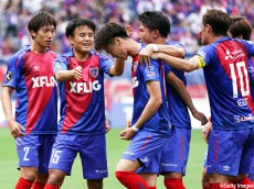 圧巻の久保劇場! 首位FC東京が大分を下してホーム開幕8連勝(12枚)