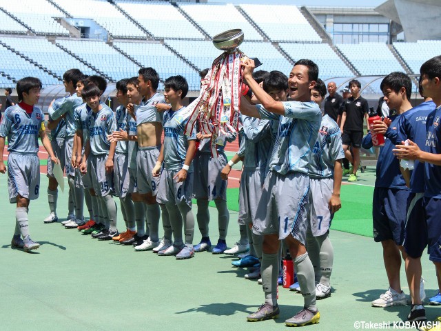 “東北のドリブル軍団”聖和学園が仙台三振り切り、8年ぶりにインターハイへ(12枚)