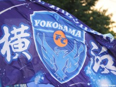 横浜FCの大卒ルーキー、FW草野が左ハムストリング筋損傷