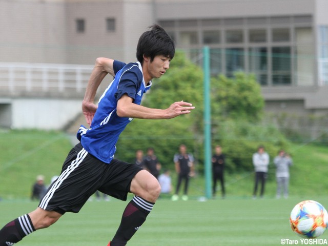 U-18日本代表候補、強烈な突破力持つMF高田&MF小田(6枚)