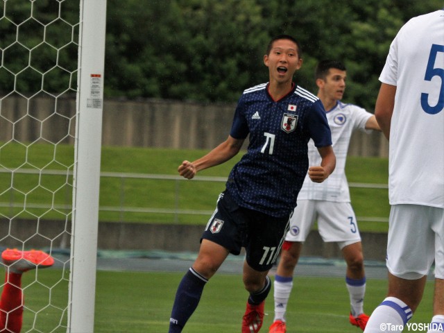 U-17日本代表は左SB下川、FW唐山のコンビで先制ゴール!(8枚)