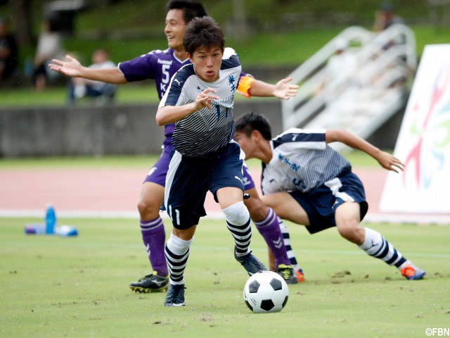 米子北が関西大一に4発快勝! MF崎山友太が“沖縄凱旋”ハット(8枚)