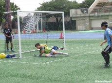 ブラサカのニューフェース、GK泉が猛アピール。日本代表戦士のシュートの雨を5本連続で阻止