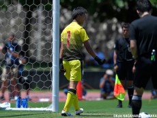 尚志GK鈴木康洋が連続PKストップ! 勝利掴む好セーブで一躍ヒーローに(16枚)