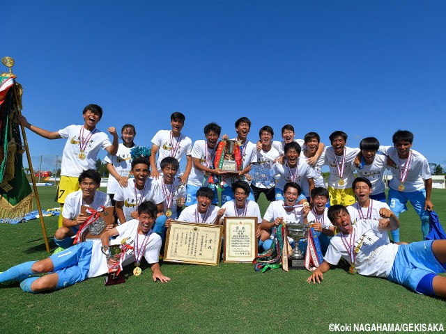 後半ラストプレーで神田が劇的な優勝ゴール!桐光学園が初の日本一!