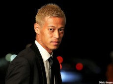 本田圭佑がSNSで語るミスとは…「真犯人を捜索中」