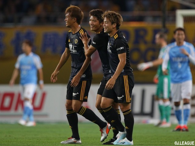 新戦力3人起用の磐田は今野デビュー弾も…開始8分で2ゴールの仙台が4戦ぶり白星