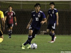 [SBS杯]U-18日本代表は唯一のJリーガー、MF中山陸がテクニック発揮(4枚)