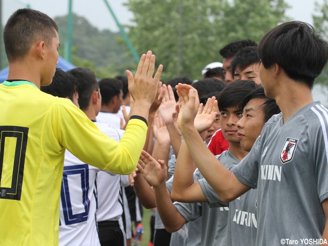 U-17W杯まであと2か月強、U-17日本代表候補が流経大と練習試合(5枚)