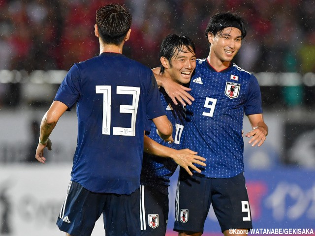 中島ゴラッソ&南野ヘッド!! 久保も39年ぶり大記録の森保J、カタールW杯へ白星発進