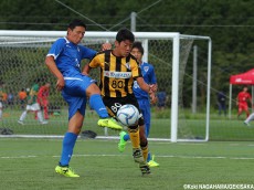 [NB CHAMPIONSHIP U-16]注目1年生、飯塚FW村越琉威が圧巻のボレー弾(5枚)