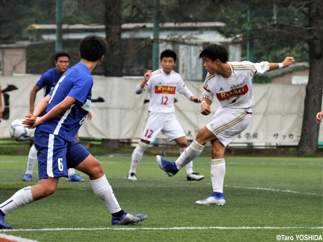 流経大柏で存在感放つ2年生CB藤井が貴重なゴール(5枚)