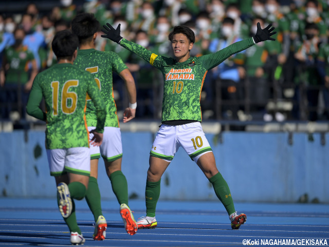 松木玖生のPK弾で追いついた青森山田が逆転!! 東山のリベンジ阻止し4年連続ベスト4