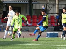 U-17日本高校選抜候補は東京国際大の強度や速さに苦戦も、FW澤田が1点もぎ取る