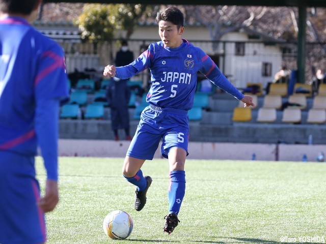 東山CB新谷陸斗がU-17日本高校選抜主将に就任。「本当に負けず嫌い」はまとめること、勝つことにこだわる