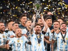 メッシが優勝カップを掲げる! 南米王者アルゼンチン、欧州覇者イタリアとのフィナリッシマで3-0圧勝