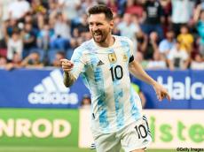 メッシが圧巻の5ゴール!! 南米王者アルゼンチンはエストニアを破り、33試合連続無敗(6枚)