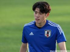 韓国戦2発で大ブレイクへ…今大会3ゴールのU-21日本代表FW鈴木唯人(5枚)