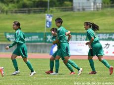 [女子]初V狙う大商学園が尚志に3-0で快勝(8枚)