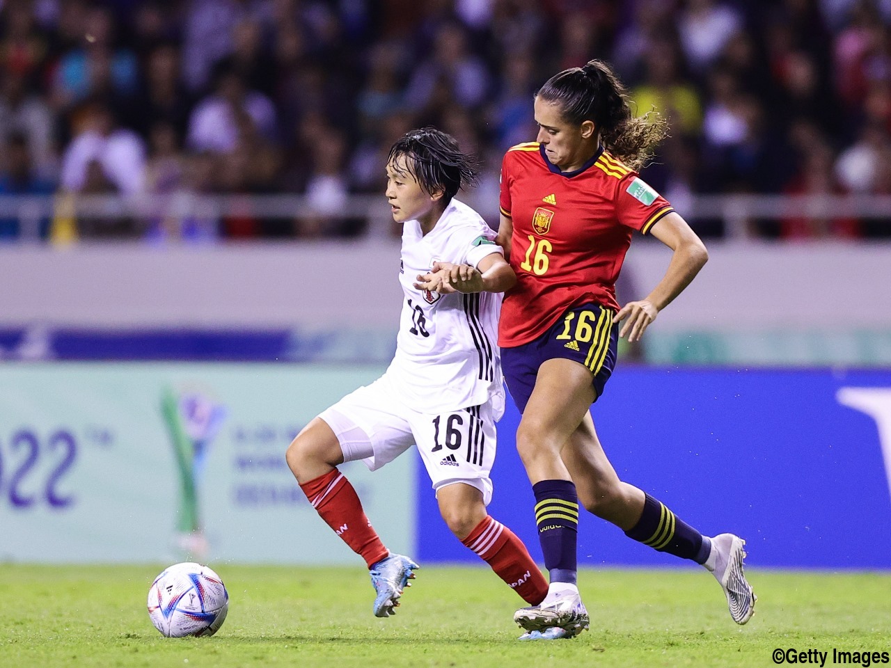 U-20日本女子代表は決勝でスペインに敗れ準優勝、今大会4得点の浜野まいかが大会MVPを受賞(15枚)