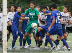 [NB CHAMPIONSHIP U-16]雨中の強豪対決。判断良く戦った市立船橋が米子北を2-0で下し、ブロック首位で決勝T進出!