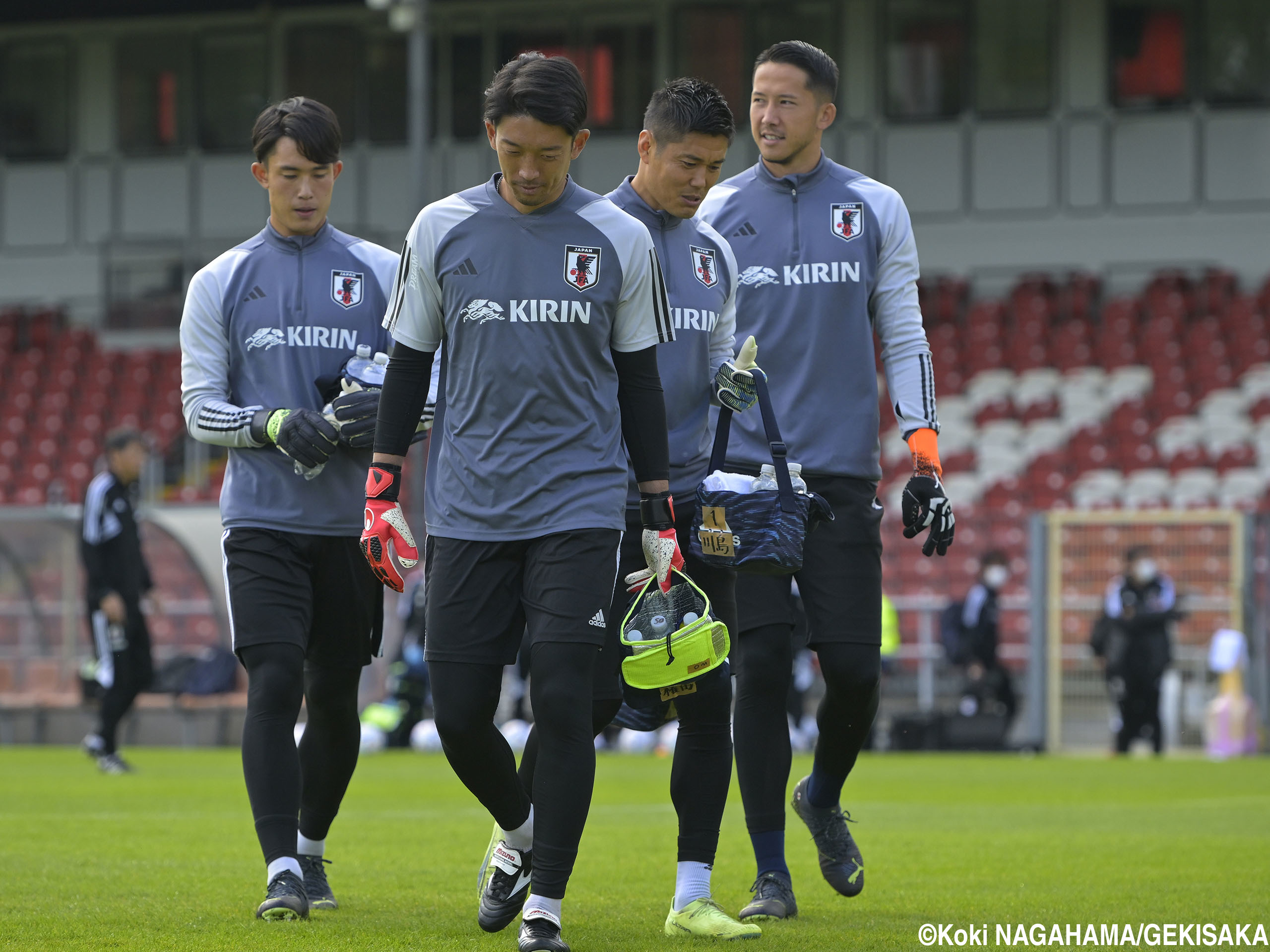 森保Jドイツ遠征を支えるGKカルテット(8枚)