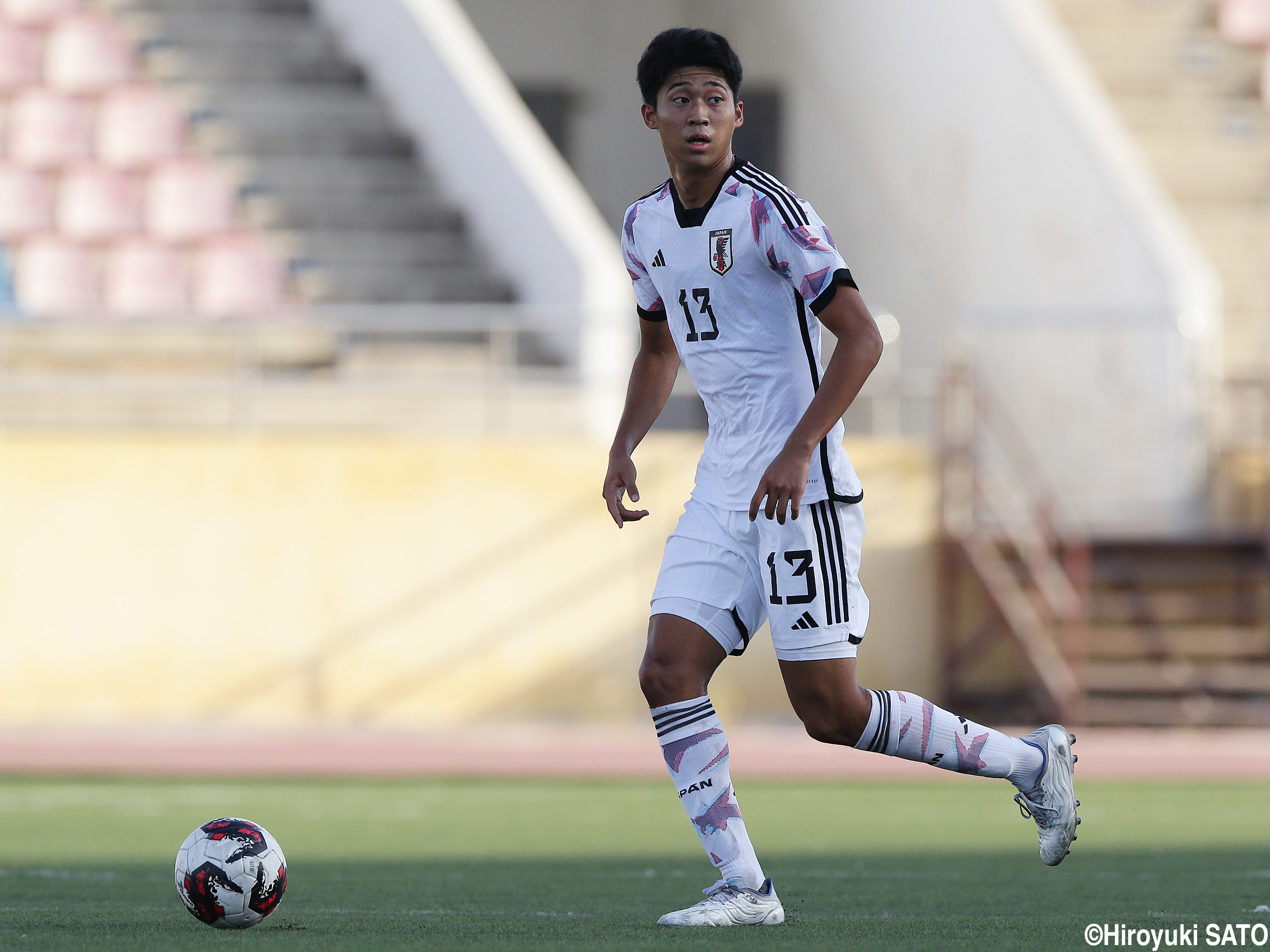 鉄壁の守備で3試合連続完封達成!! U-16日本代表DF本多&DF永野&GK後藤(10枚)