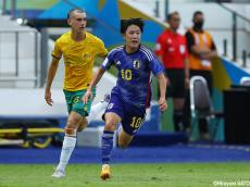 [AFC U17アジアカップ]U-17日本代表の10番MF佐藤龍之介、鋭いスルーパスでダメ押し弾演出(7枚)