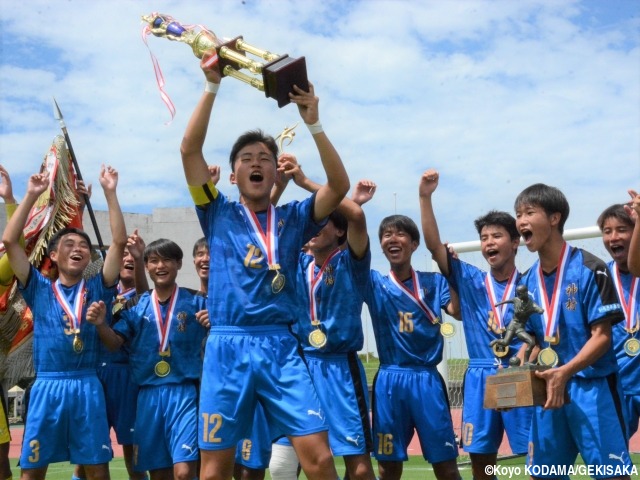 全中]神村学園FW西村朋倭が全5戦8発で得点王!「師王さんのポーズ」も