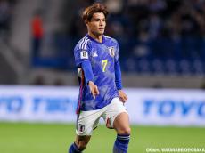 佐野海舟が途中出場でA代表デビュー「とても楽しくプレーできた」(5枚)