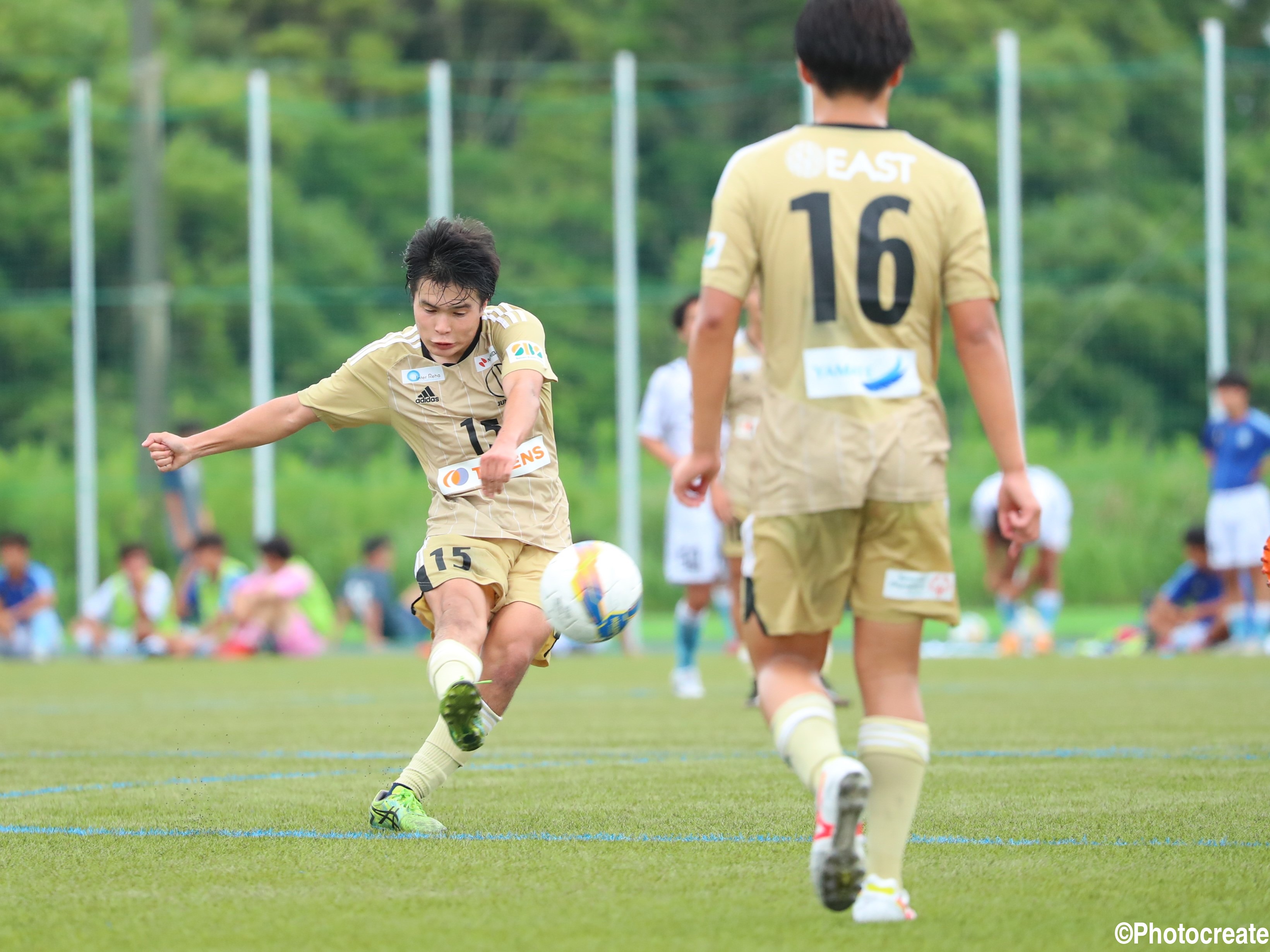 [神栖ワールドユース]予選リーグ最終戦、特別招待の順天堂大U-20が桐生一に2-0で勝利(8枚)