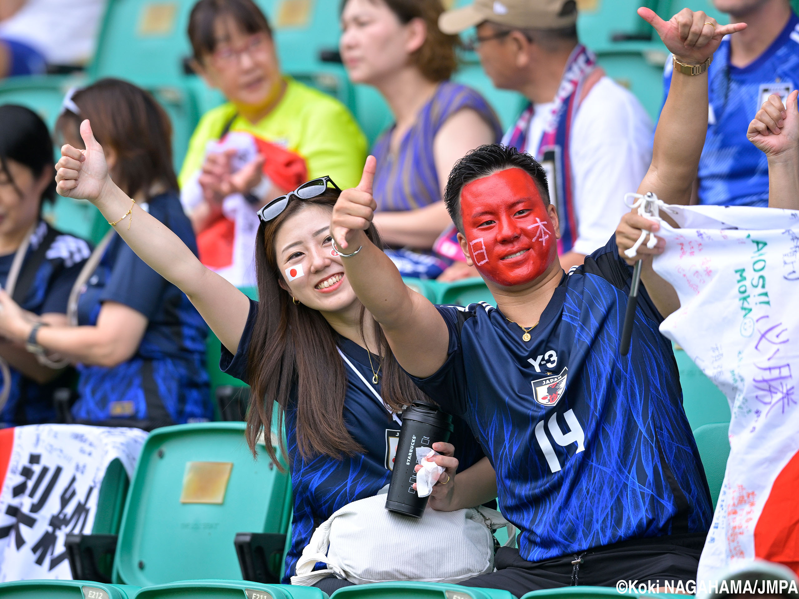 パリ五輪が開幕! 女子サッカー・日本vsスペインを盛り上げた両サポーター(40枚)