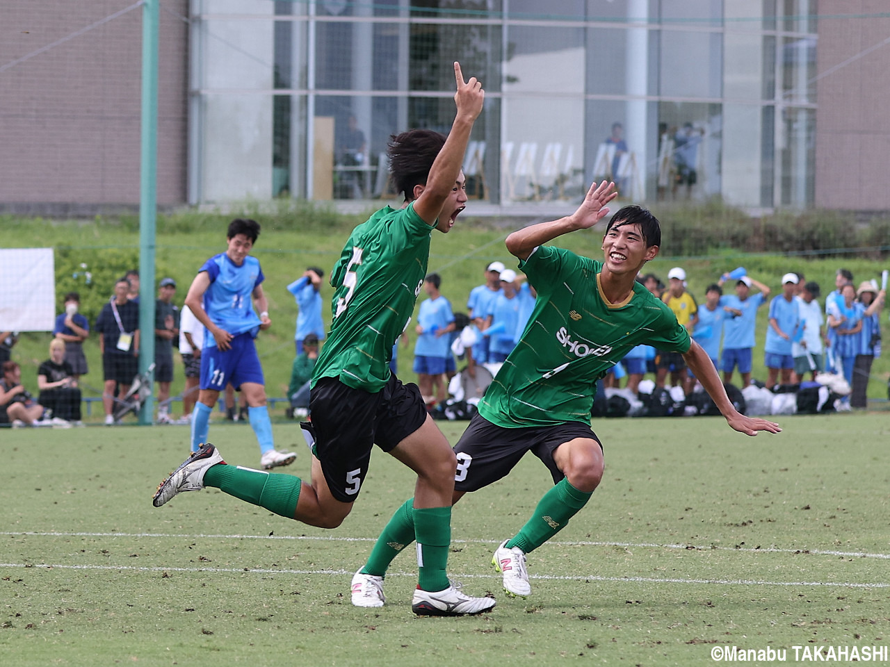 [総体]昌平が2点ビハインドを追いついた!! 鄭志錫と中松陽太が4強入り導く反撃ゴール(10枚)