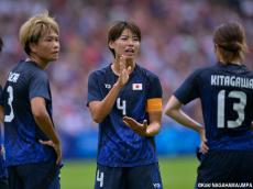 なでしこジャパンがパリ五輪終え帰国、33歳主将・熊谷紗希「代表引退は考えていない」