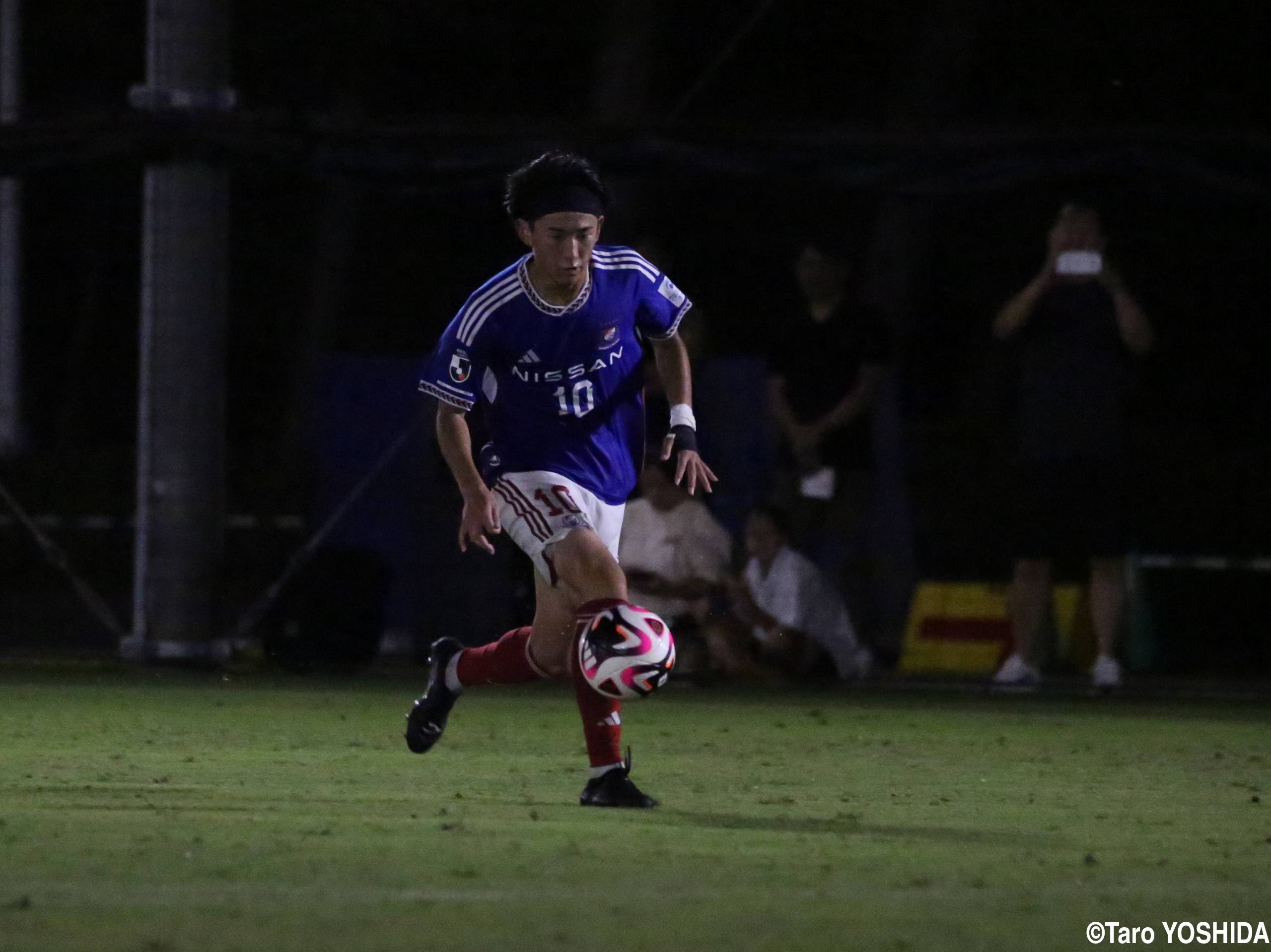 [クラブユース選手権(U-18)]横浜FMユースの10番MF望月が勝ち越しゴール(6枚)