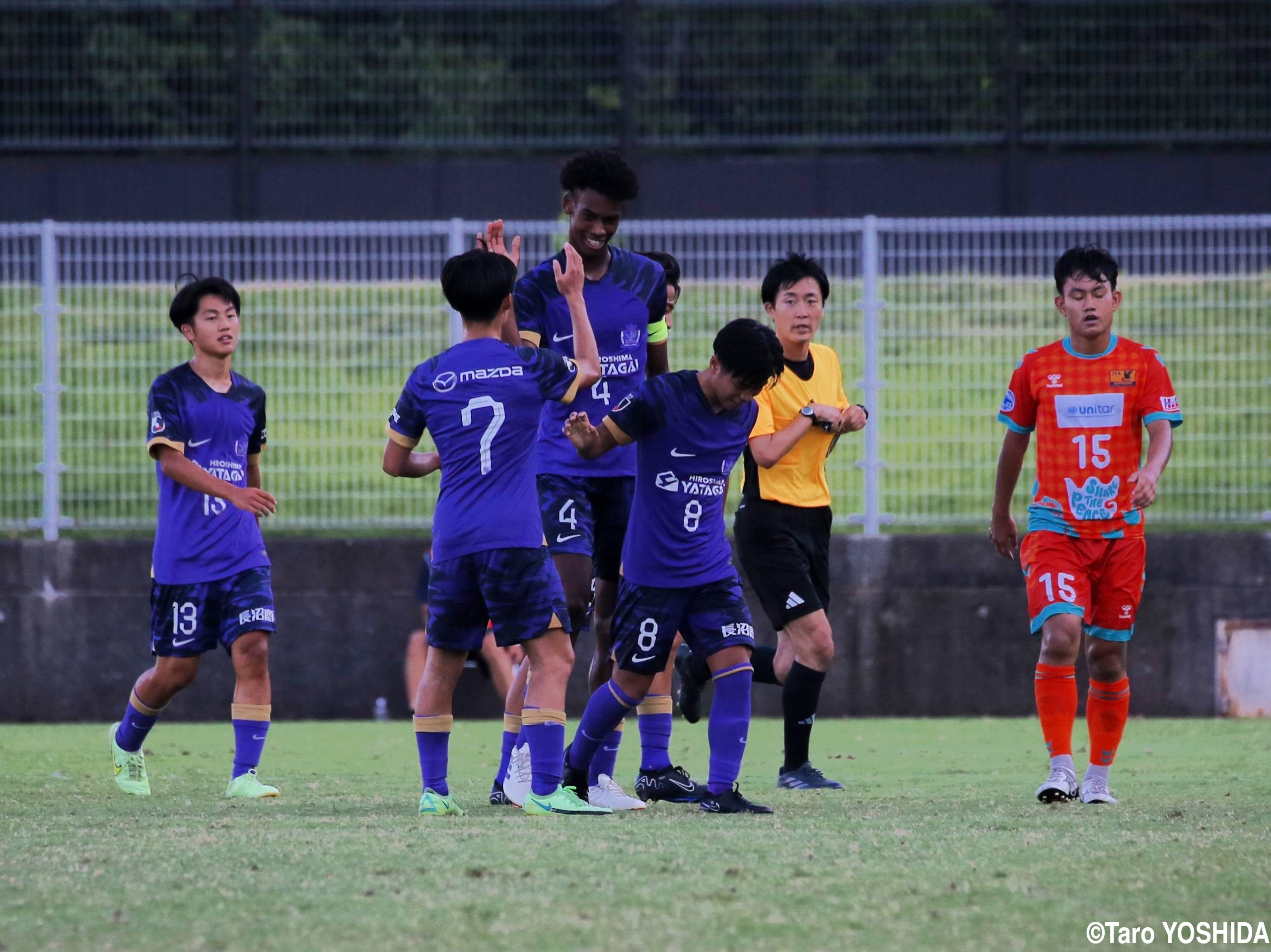 [Balcom BMW CUP]広島ユースが広島県高校選抜に4-0で快勝(18枚)