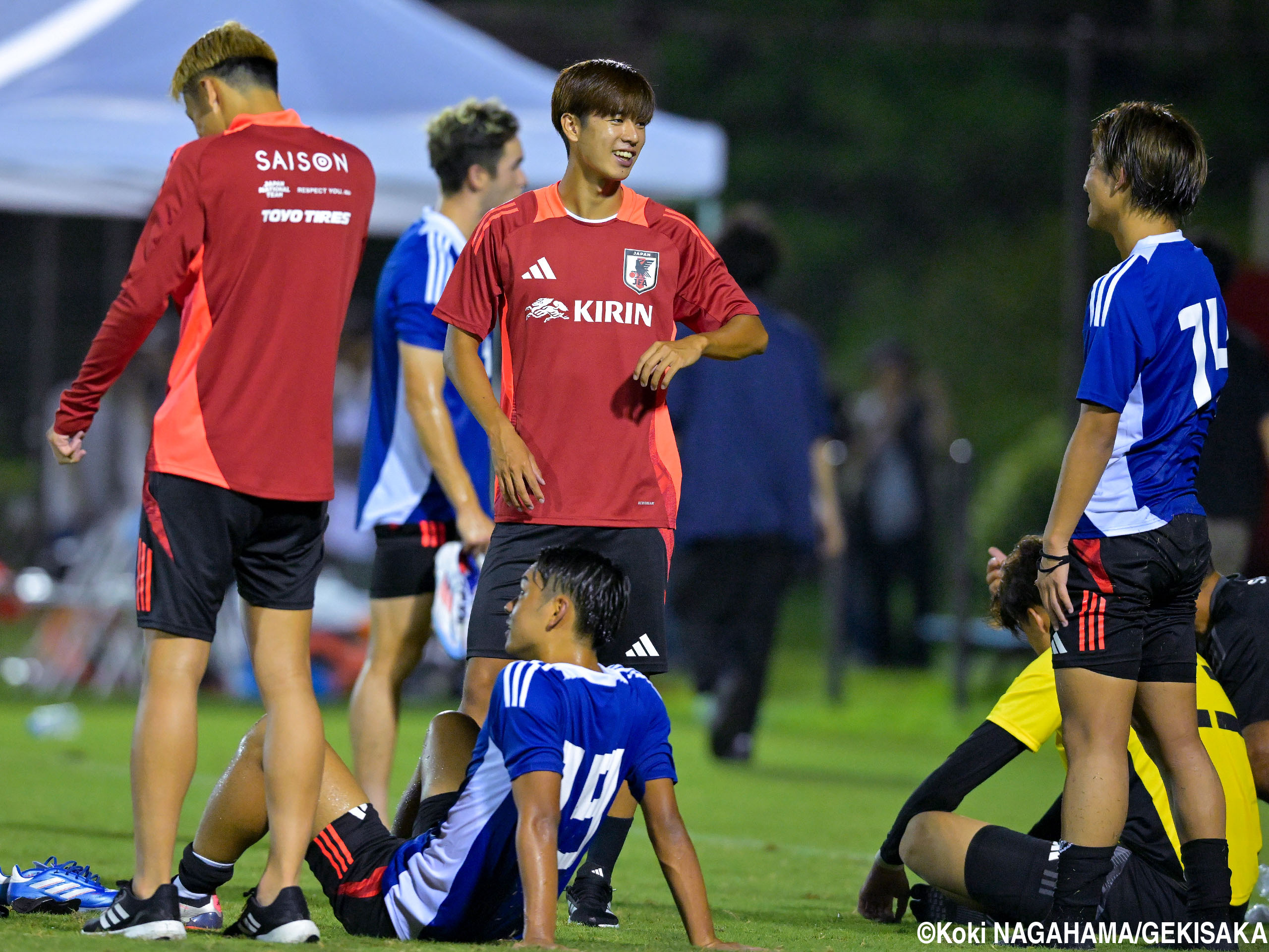 大関友翔のみ出場なし、U-19日本代表はU20アジア杯予選直前の国内調整を終えてキルギスへ(8枚)