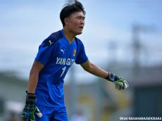 [MOM4835]山形県GK佐藤陸斗(山形ユース、1年)_失点から立て直し、PK戦で全国1勝へ導くビッグセーブ