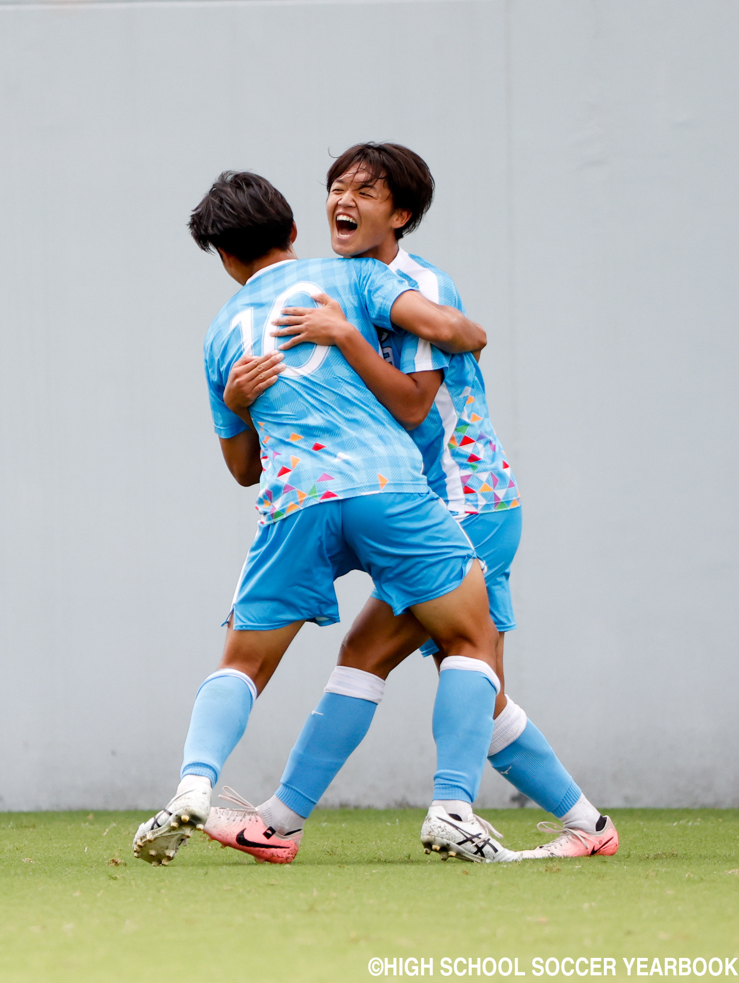 [国スポ少年男子]3発勝利の開催地・佐賀県がベスト8進出!! 山梨県は2点差追い付く粘りも終盤に力尽きる(8枚)