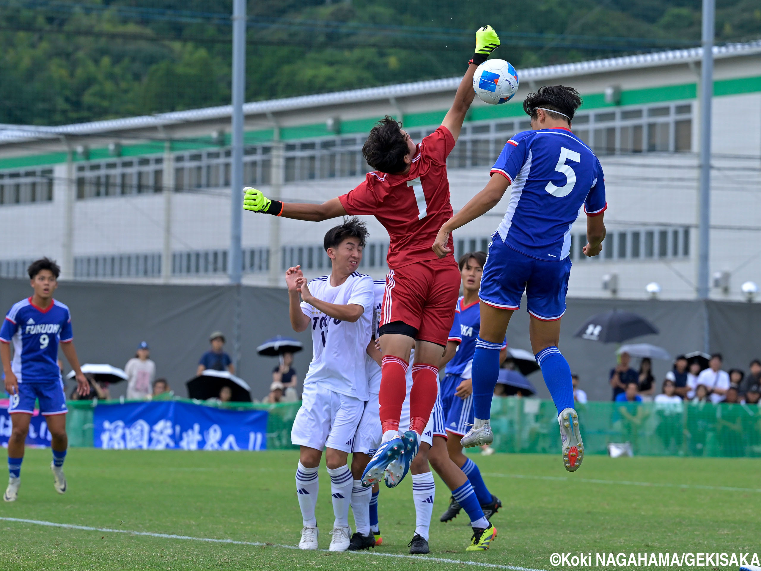 [国スポ少年男子]福岡県を救う同点ヘッド! 福岡U-18DF藤川虎三が空中から叩く(10枚)