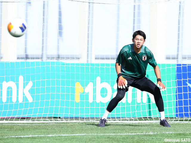 反骨心燃やす“年下世代”…U-19日本代表唯一の高校2年生・GK荒木琉偉がアジアの舞台で示す成長